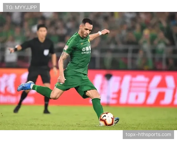 危险动作犯规判罚标准，为何裁判尺度常引争议？