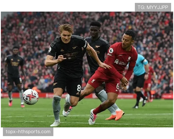 恩佐无球跑动与位置感如何塑造中场战术价值