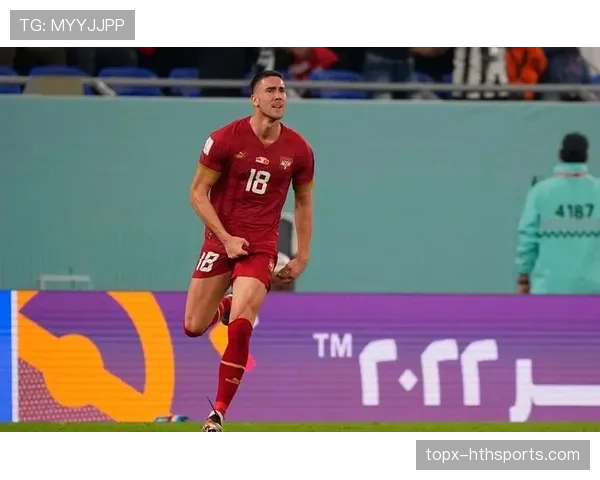 弗拉霍维奇背身对抗能力的构成与实战局限